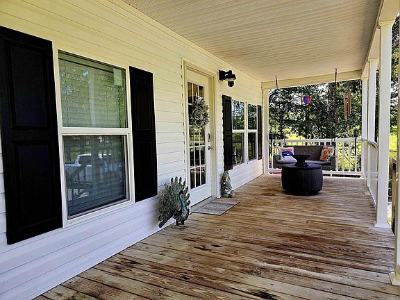 4th image of 14 Mountain Grove Rd