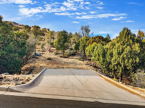 3rd image of 2902 Mystic Canyon Drive #599