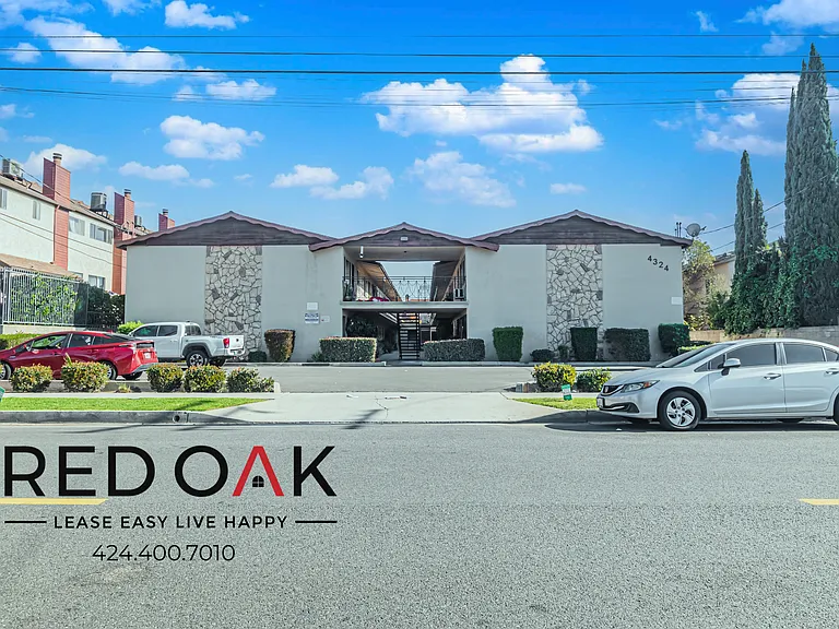 4324 Walnut St #18 — Photo 19