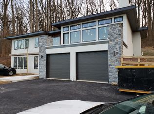 317 Barren Hill Rd, Conshohocken, PA 19428