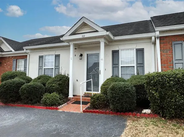 109 Leyland Ct #109, Greenwood, SC 29649