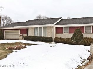 3315 Elwood Dr, Mount Pleasant, WI 53406