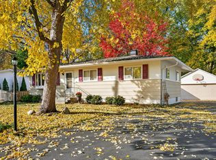 310 2nd Ct, Crystal Lake, IL 60014