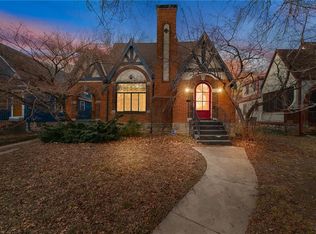 7404 Walnut St, Kansas City, MO 64114