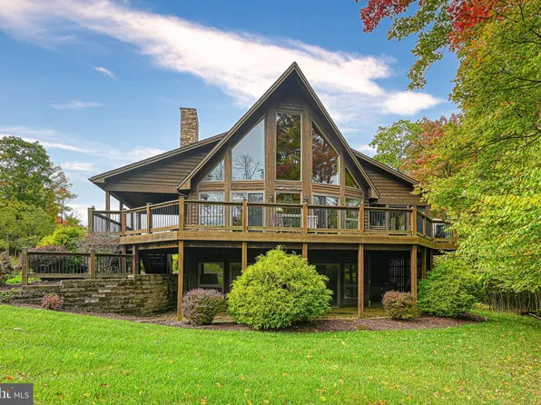 14 Bobcat Hill Ln, Oakland, MD 21550