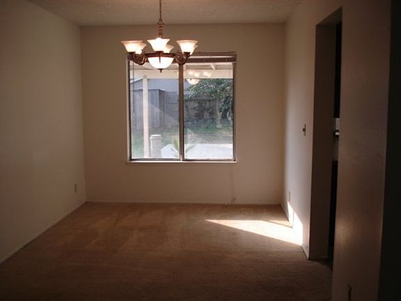 4th image of 1224 Gavin Dr
