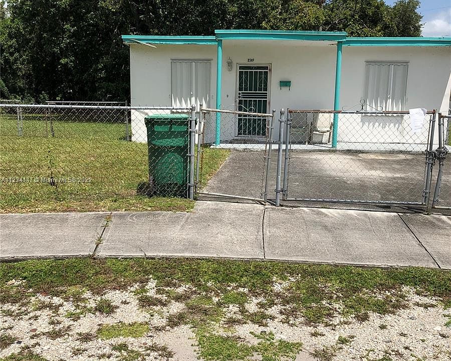 1st image of 2301 NW 165th St