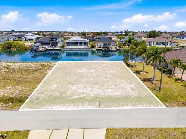 1511 NW 41st Pl, Cape Coral, FL 33993