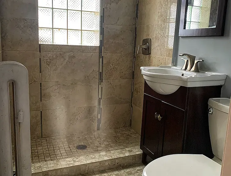 1127 W Farwell Ave #208 — Photo 3