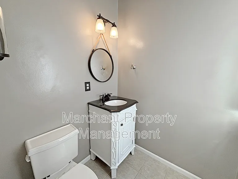 110 Golden Crest Ct — Photo 23
