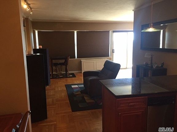 5th image of 17-85 215th St #85-17EE-17