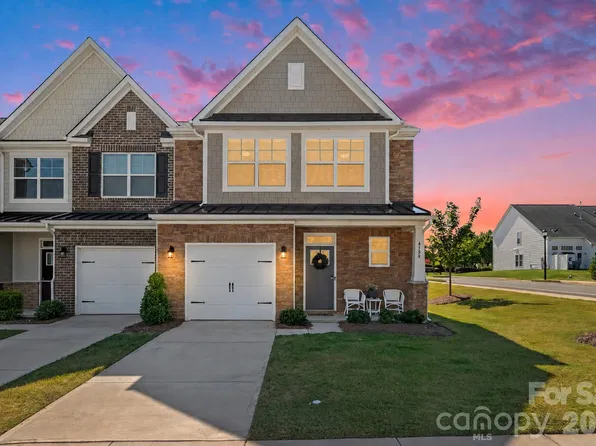 4159 Black Ct, Harrisburg, NC 28075