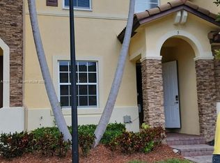 9031 SW 227th St UNIT 5, Cutler Bay, FL 33190