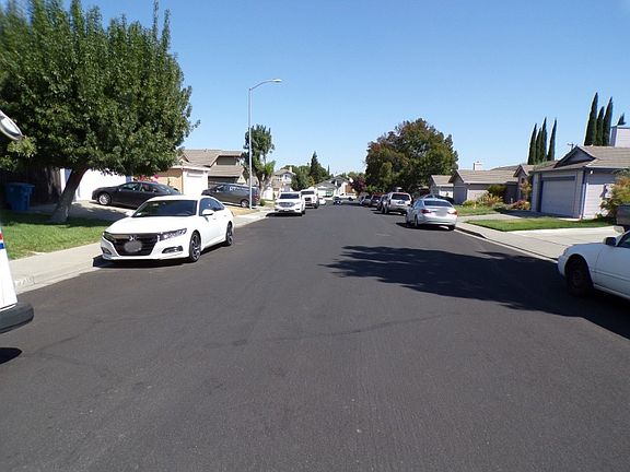 5th image of 230 San Leon Dr