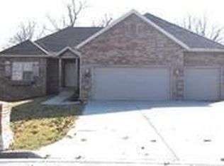 5052 S Ranchview Rd, Brookline Sta, MO 65619