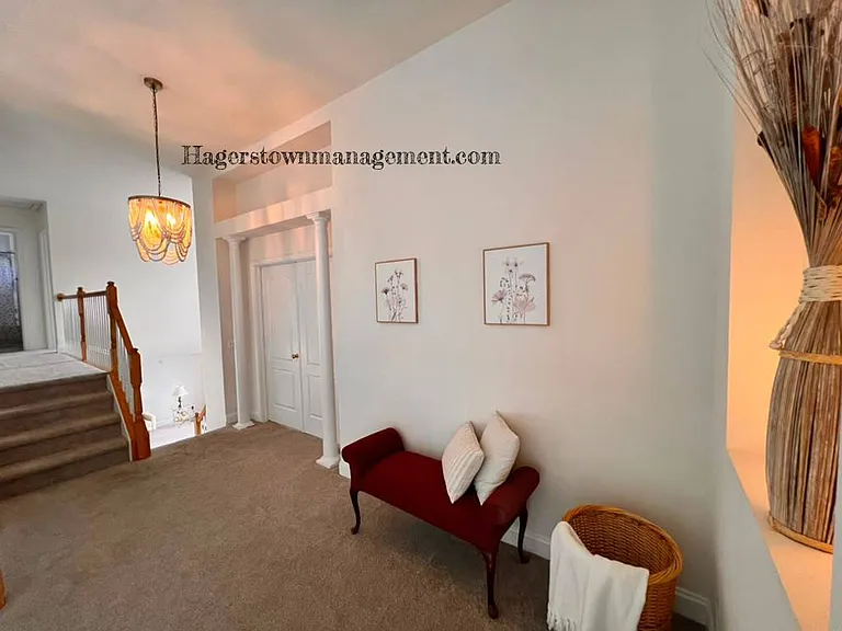 11507 Rolling Green Ct — Photo 31
