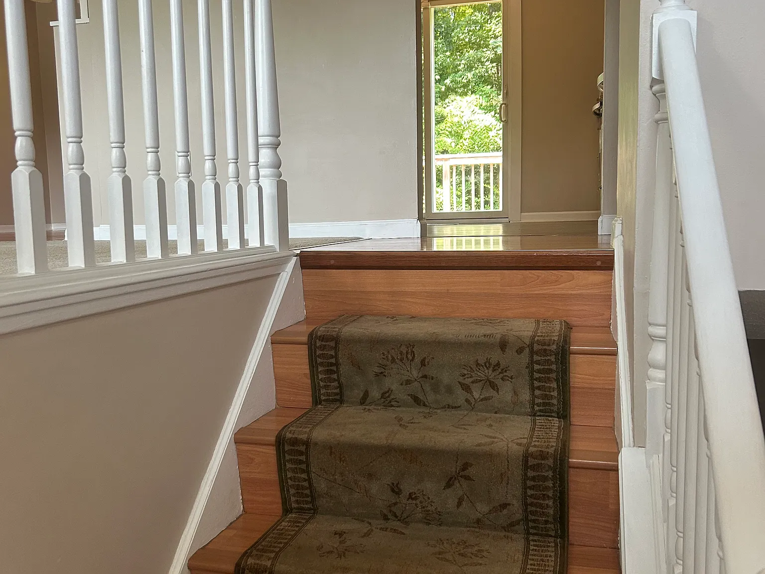 3 bed, 2.5 bath, 1620 sqft, $2,500 — Photo 2