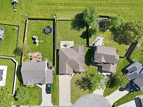 4th image of 3013 Pomeroy Pl