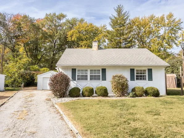 12 Rusty Wil Dr, Belleville, IL 62220