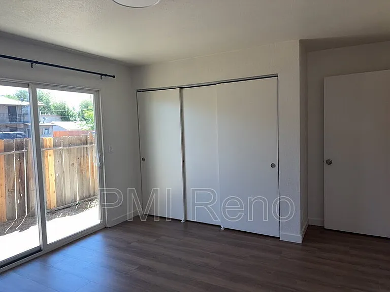 690 Field St #4 — Photo 9
