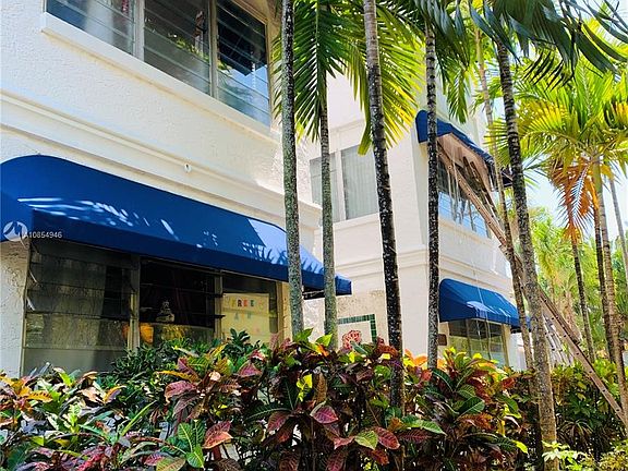 2nd image of 3433 Garden Ave APT 9
