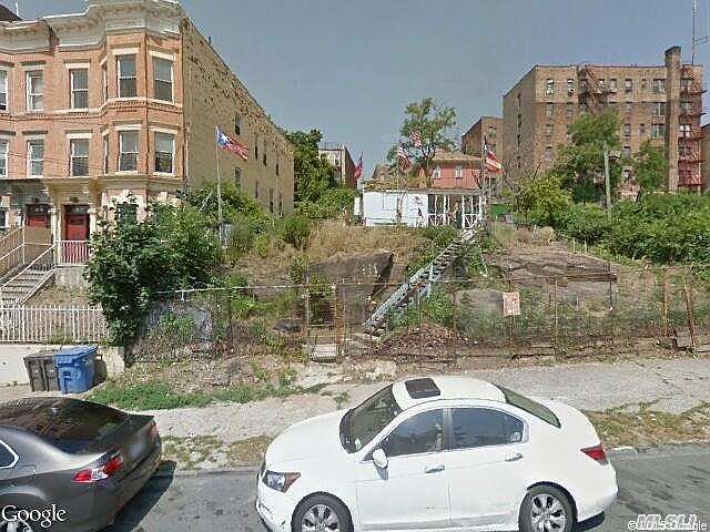 1st image of 2099 Valentine Ave