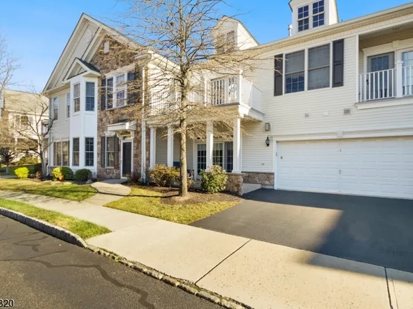 3 Silicon Dr, Woodland Park, NJ 07424