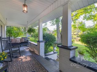 309 Spring St, Canton, NC 28716