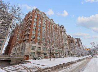 33 Delisle Ave #610, Toronto, ON M4V3C7