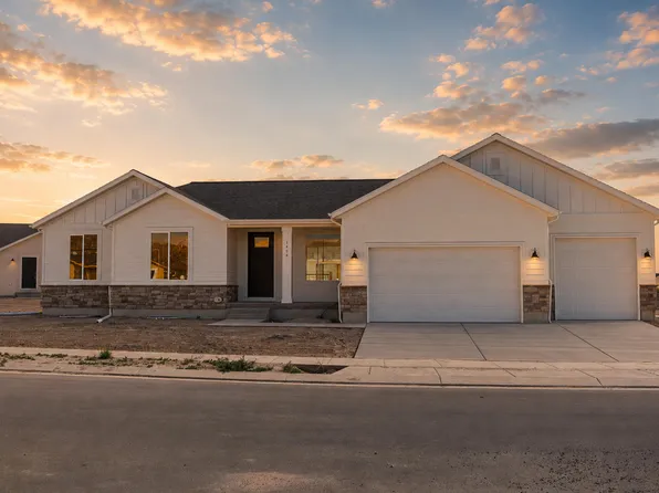 2406 E Morning Glory Way #428, Eagle Mountain, UT 84005