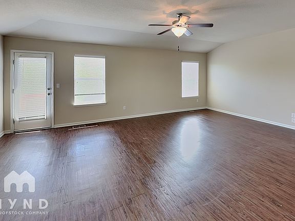 3rd image of 31815 W 172nd St