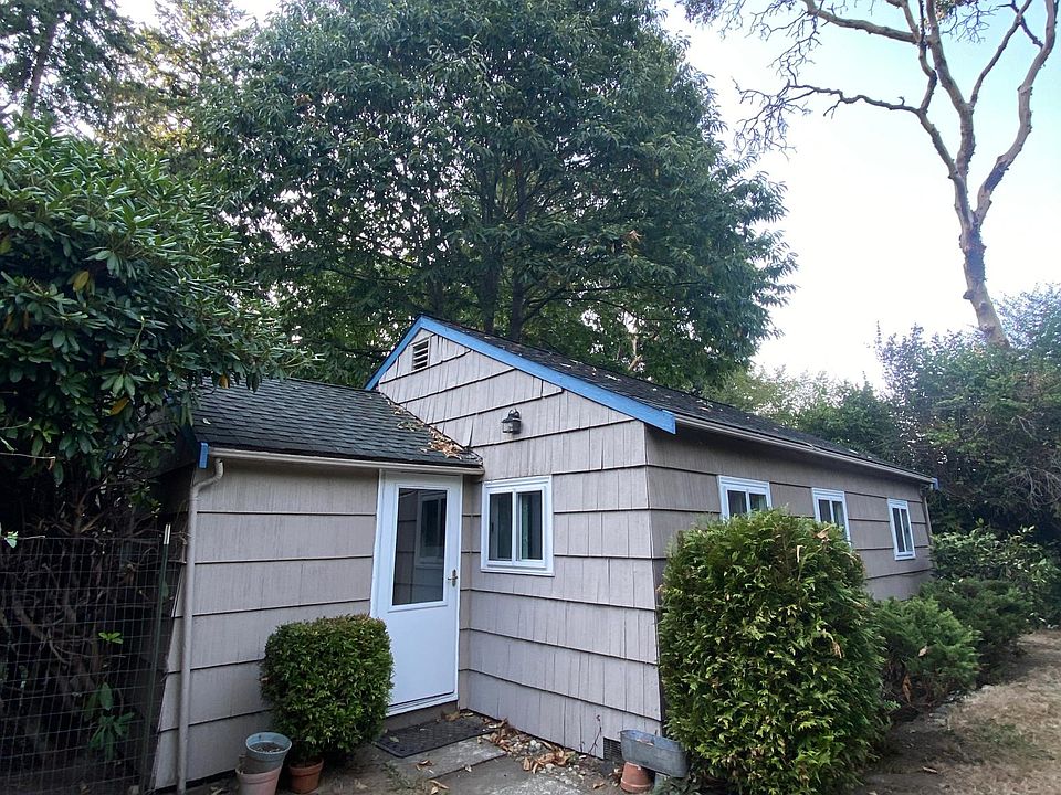 Freshly painted Trim and exterior