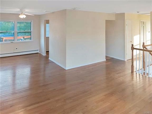 3rd image of 1 Westminster Dr