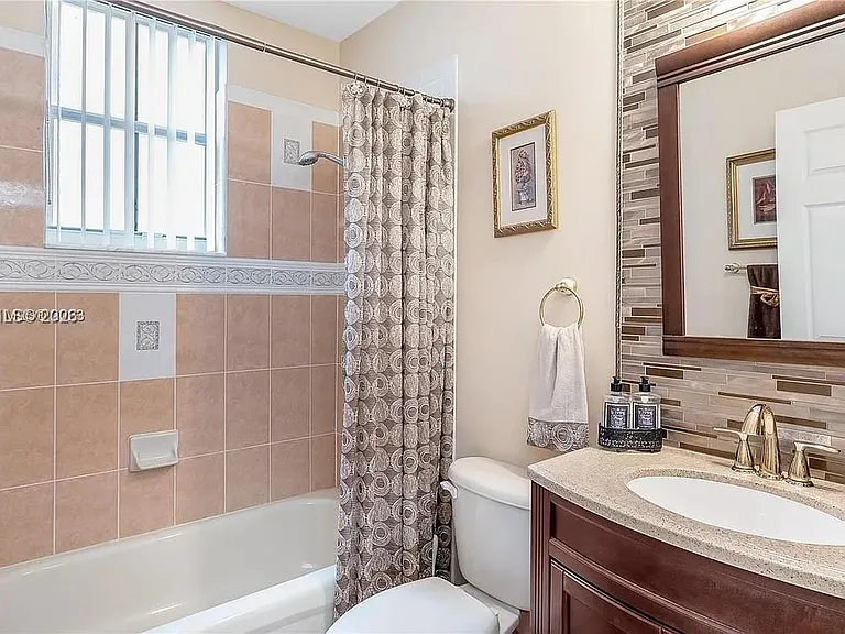 1714 Royal Grove Way — Photo 12