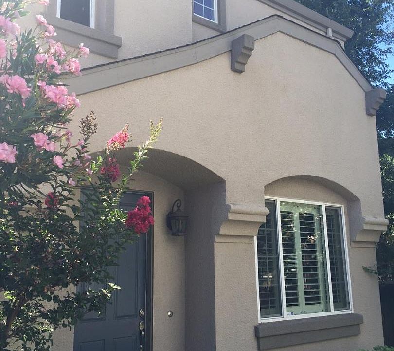 1st image of 216 Sedona Pl
