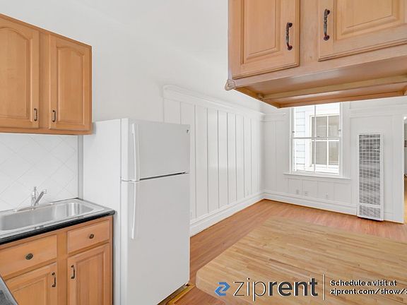 5th image of 57 Boardman Pl