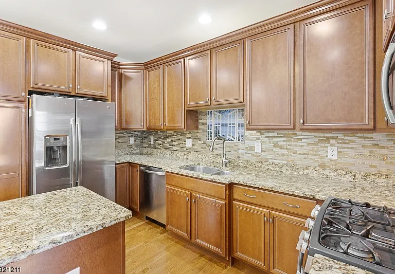 127 Sowers Dr — Photo 8