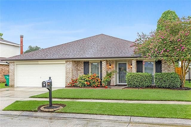 1st image of 3837 Briant Dr