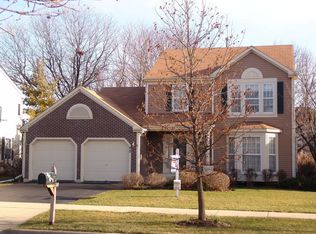 95 N Fiore Pkwy, Vernon Hills, IL