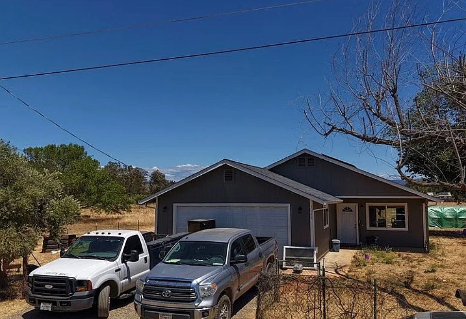 1st image of 2048 10th St #1