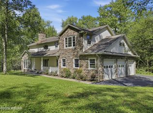 32 Railroad St, Mildred, PA 18632