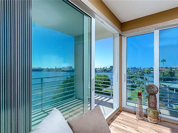 3rd image of 7912 Sailboat Key Blvd S APT 308