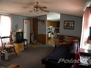 Living Room toward front