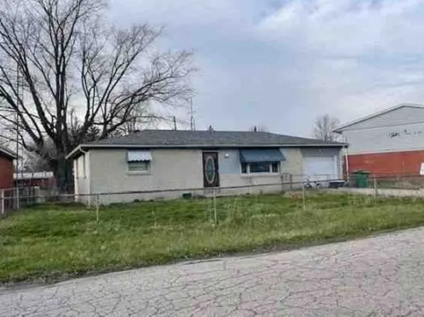 1732 Legion Dr, New Castle, IN 47362