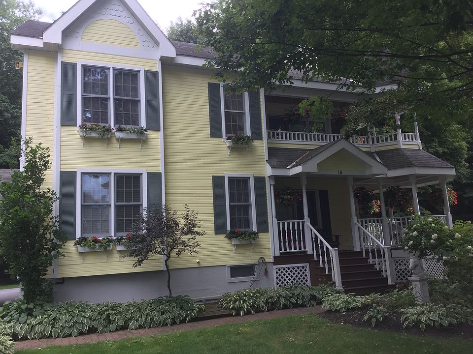 1st image of 15 Sultana St