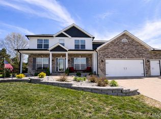 321 Red Wing Ct, Troy, MO 63379