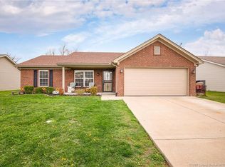 12112 Lumberfield Ln, Sellersburg, IN 47172
