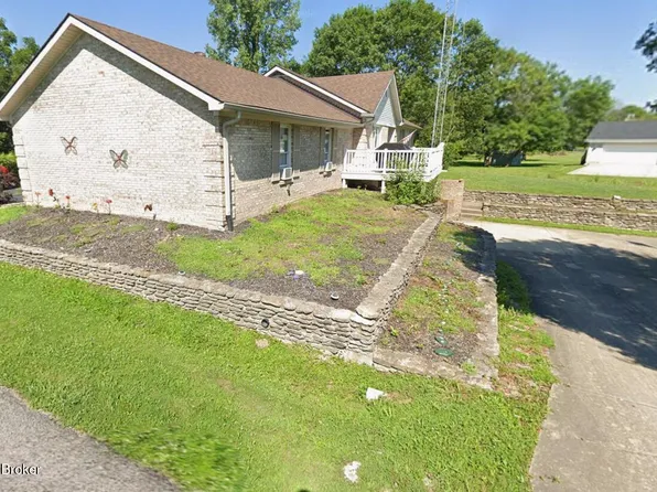 404 Cedarview Dr, Shepherdsville, KY 40165