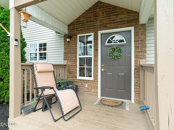 4th image of 2059 Creswell Rd