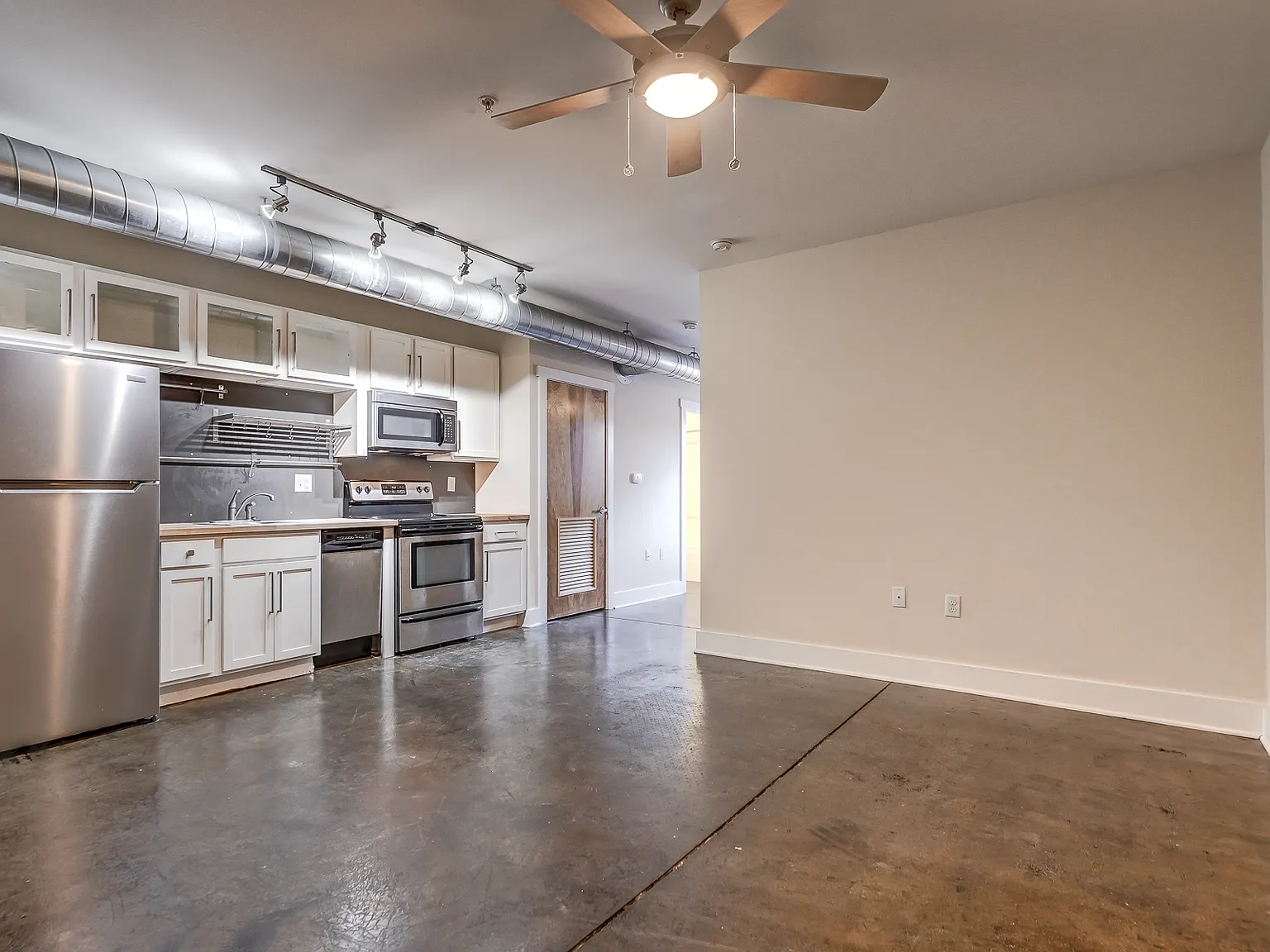 201 N 19th St — Photo 1